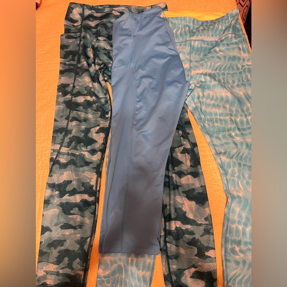 Workout leggings, very comfortable and soft.